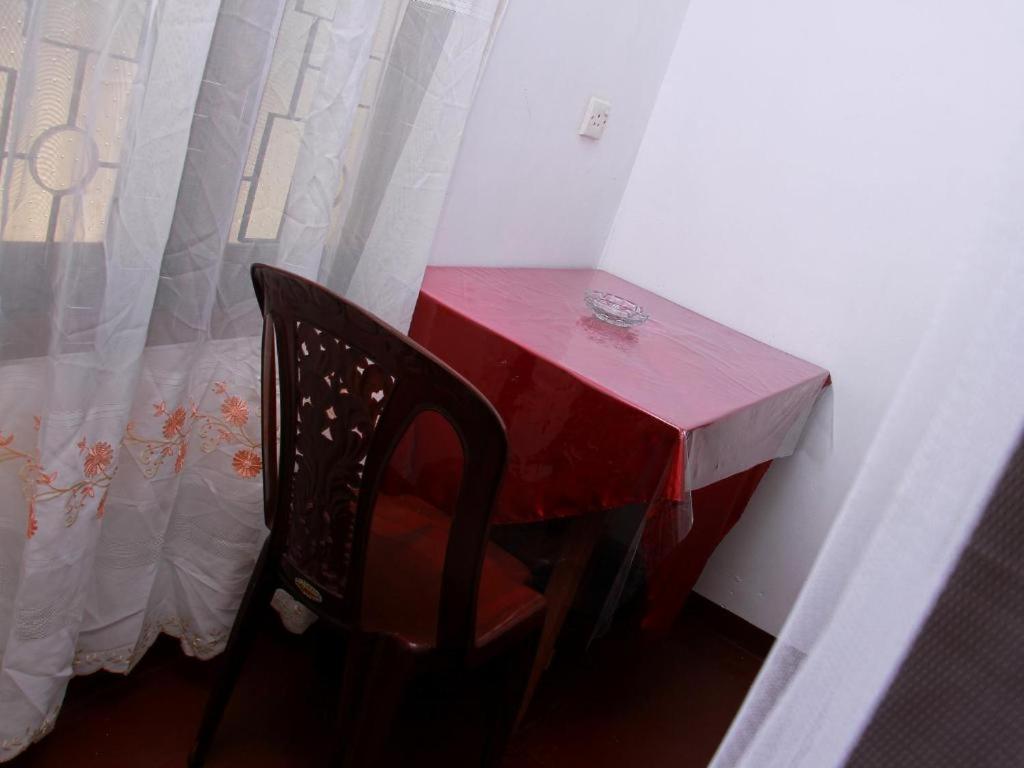 Celine'S Home Mirissa Bagian luar foto