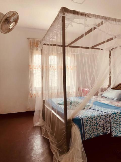 Celine'S Home Mirissa Bagian luar foto