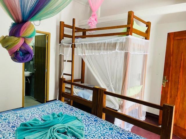 Celine'S Home Mirissa Bagian luar foto